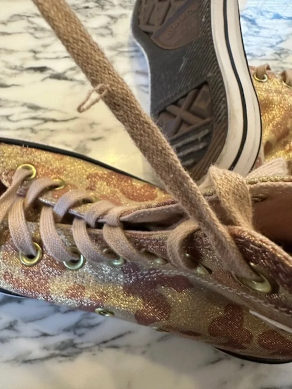 Converse Rose Gold Chuck Taylor Womens High Tops EUC Size 6